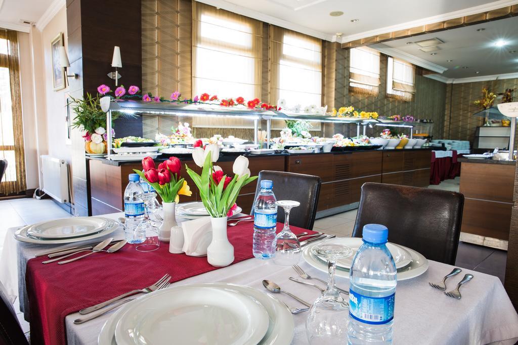 Emet Thermal Resort & Spa Hotel ภายนอก รูปภาพ