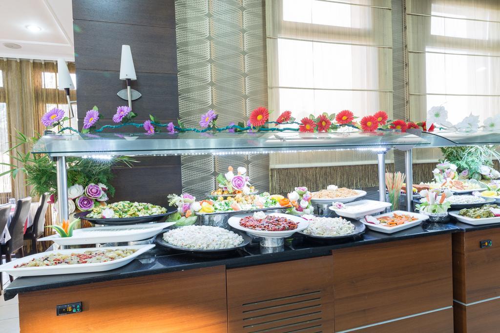 Emet Thermal Resort & Spa Hotel ภายนอก รูปภาพ